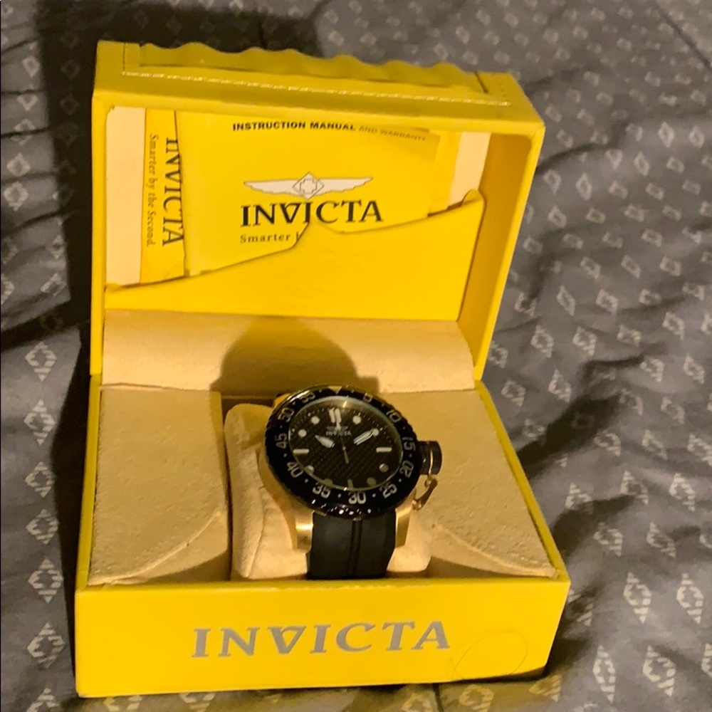 Men’s invicta watch